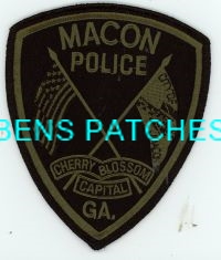 GEORGIA,MACON POLICE SUBDUED 1